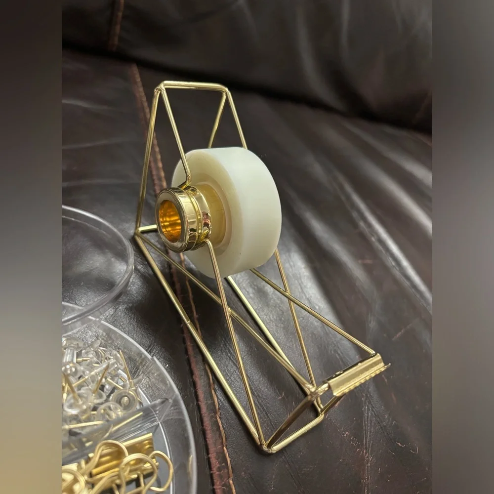 N/A gold stationery